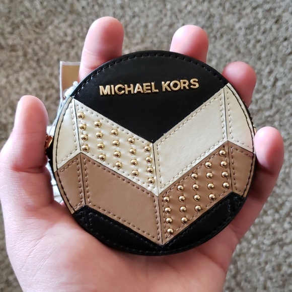 Michael Kors Key Charms Mini Canteen Coin purse. - Picture 7 of 7
